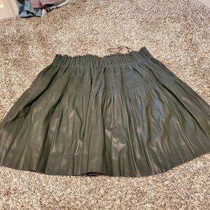7 For All Mankind Pleated Faux Leather Green Skirt M